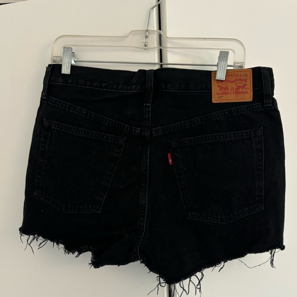 Levi’s 501 shorts size 30 - Picture 2 of 2